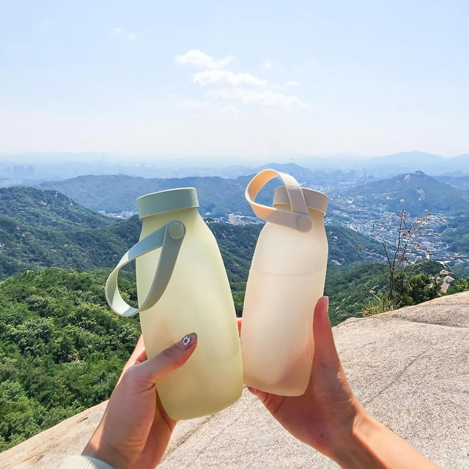 BLUE GINKGO Collapsible Water Bottle [2-Pack] – Lightweight, Foldable Silicone Bottles for Travel, Hiking, and Camping (16.9oz, Made in Korea, Peach)