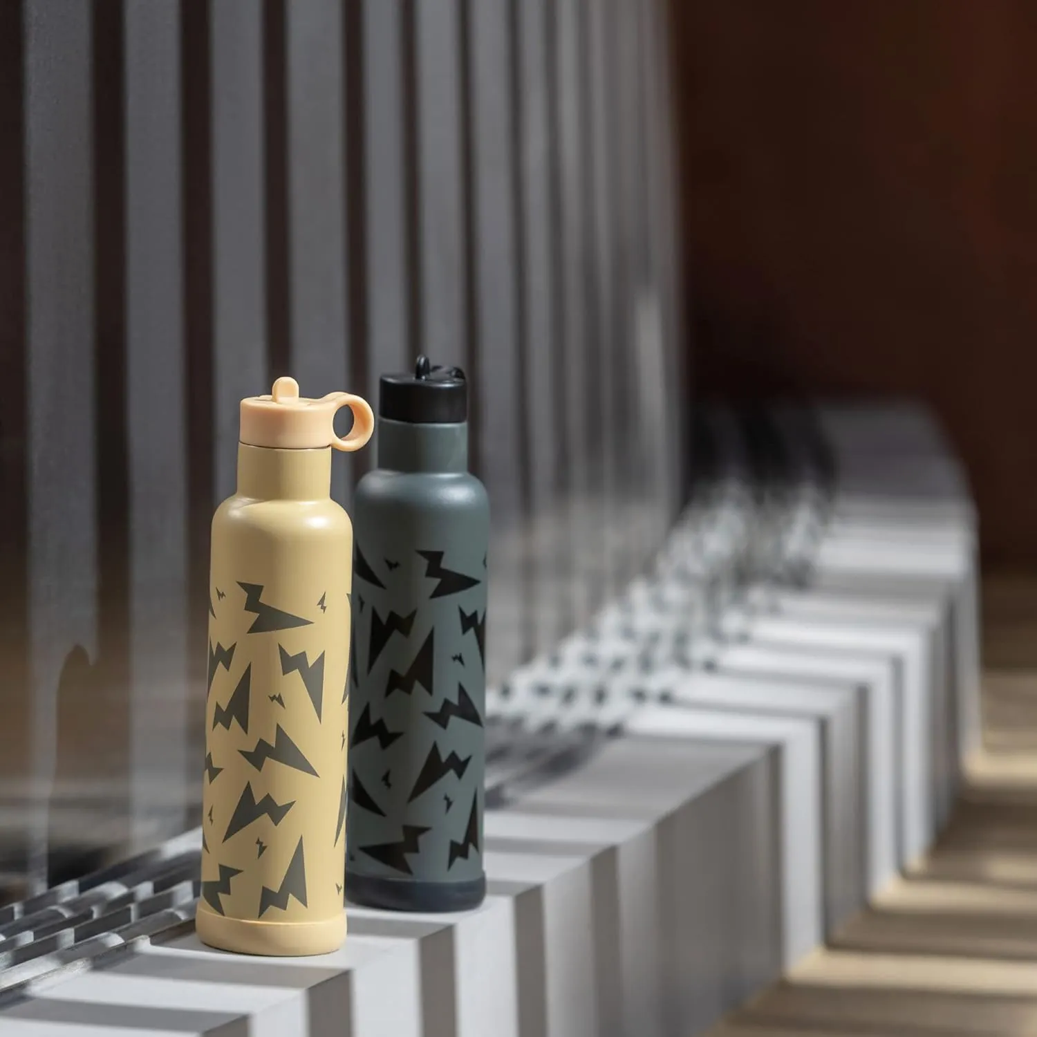 Citron Vacuum Insulated Stainless Steel Water Bottle 750ml Thunder Black, C6297001196595, SS Water Bottle