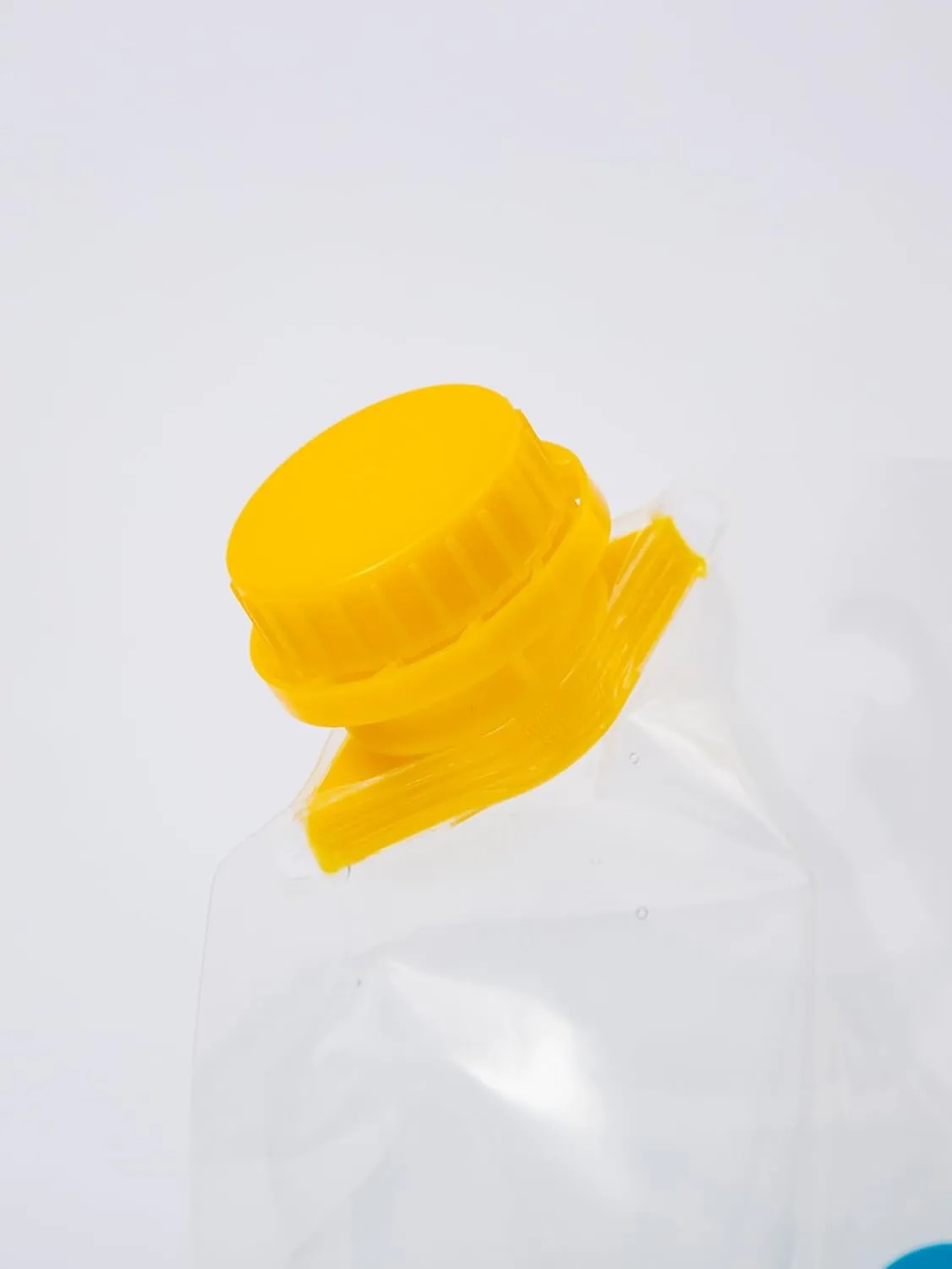 Collapsible Emergency Water Container Bag,WaterStorageCube,Flat Folding,BPA Free Food Grade,Clear Plastic Storage Jug for Camping Hiking Backpack,No-Leak Freezable,Water Bottle 2.6 Gallon/4pcs