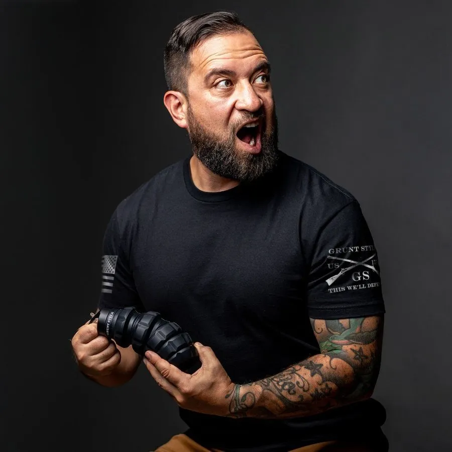 Grunt Style Black Hydro Blast: Collapsible Bottle