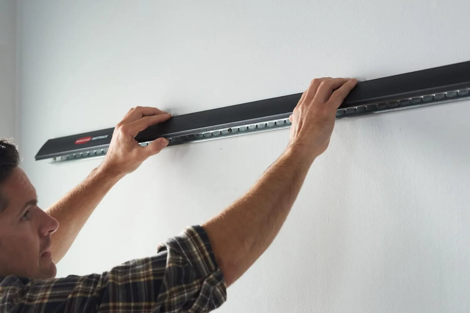 Rubbermaid FastTrack Wall Mounted Storage and Organization System Rail 48" Holds up to 1750 pounds Black Home/Garage Organization for Yard Tools/Sports Equipment/Ladders
