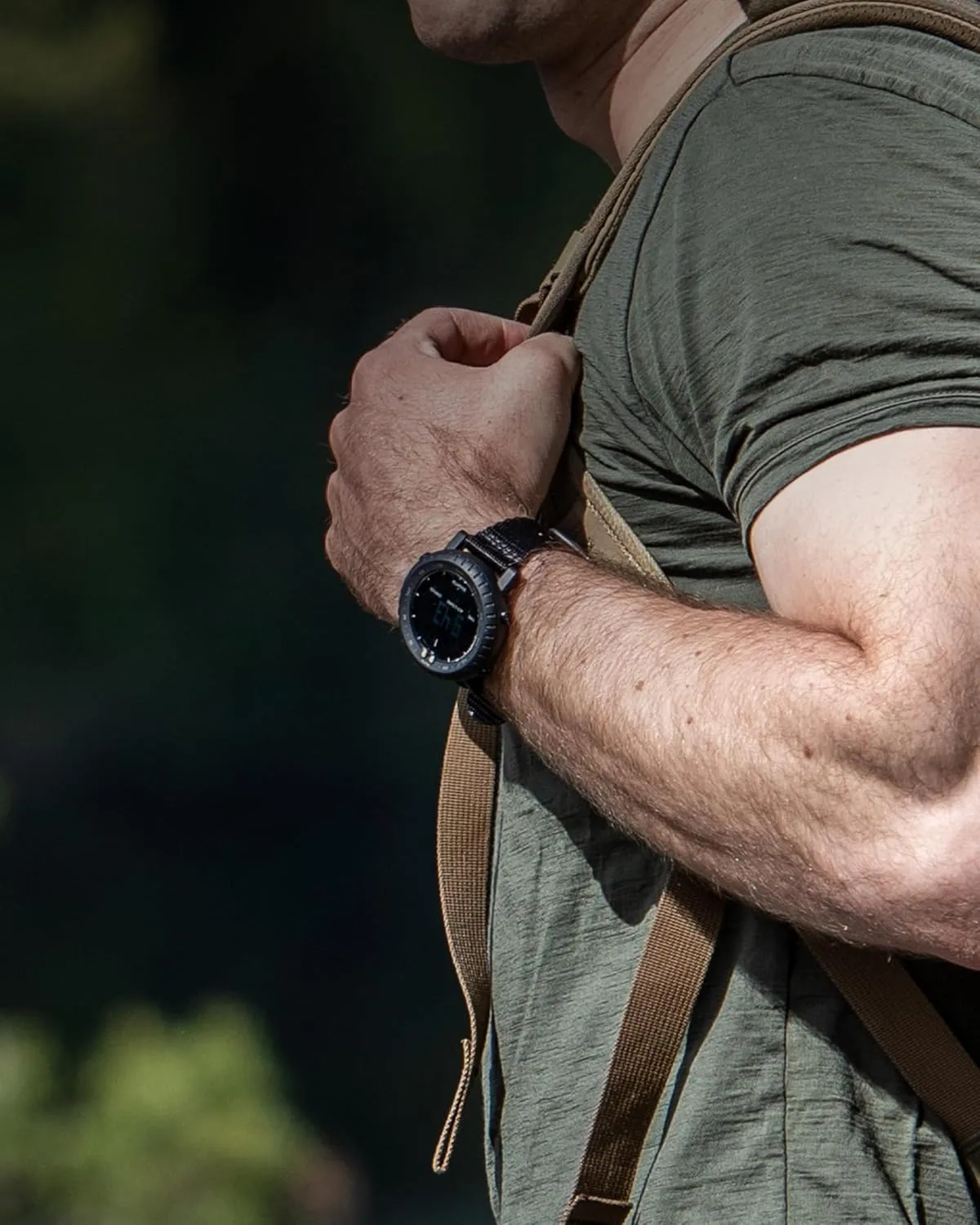 SUUNTO Core Sports Watch, Classic Outdoor Adventure Watch with Altimeter, Barometer & Compass, Dual-time Sunrise & Sunset Display, Temperature & Storm Alarm for Hiking, Mountain Use