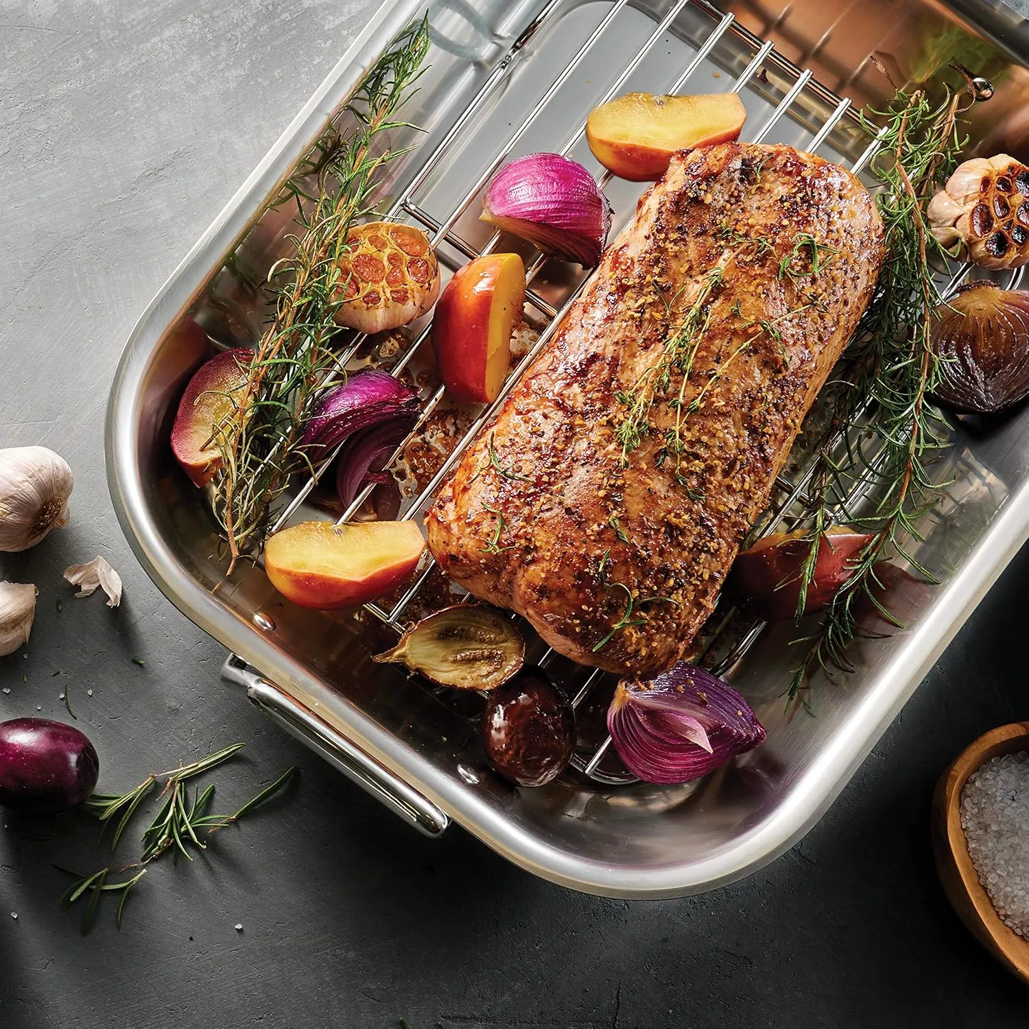 Tramontina 16.75-Inch Stainless Steel Roasting Pan with Rack, Flared Edge Turkey Roaster for Oven, Dishwasher Safe, Made in Brazil