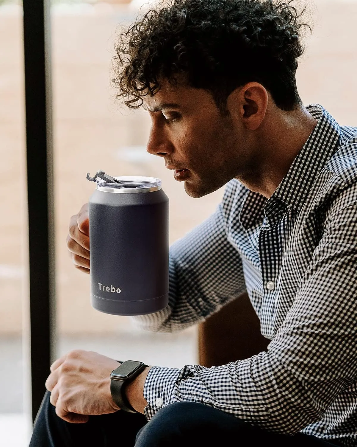 Trebo 32 oz Stainless Steel Mug Tumbler with Handle, Vacuum Insulated Metal Iced Coffee Cup with Lids and Straws,Reusable Water Bottle Flask Jug Keeps Drinks Cold up to 36 Hrs,Sweat Proof,Black