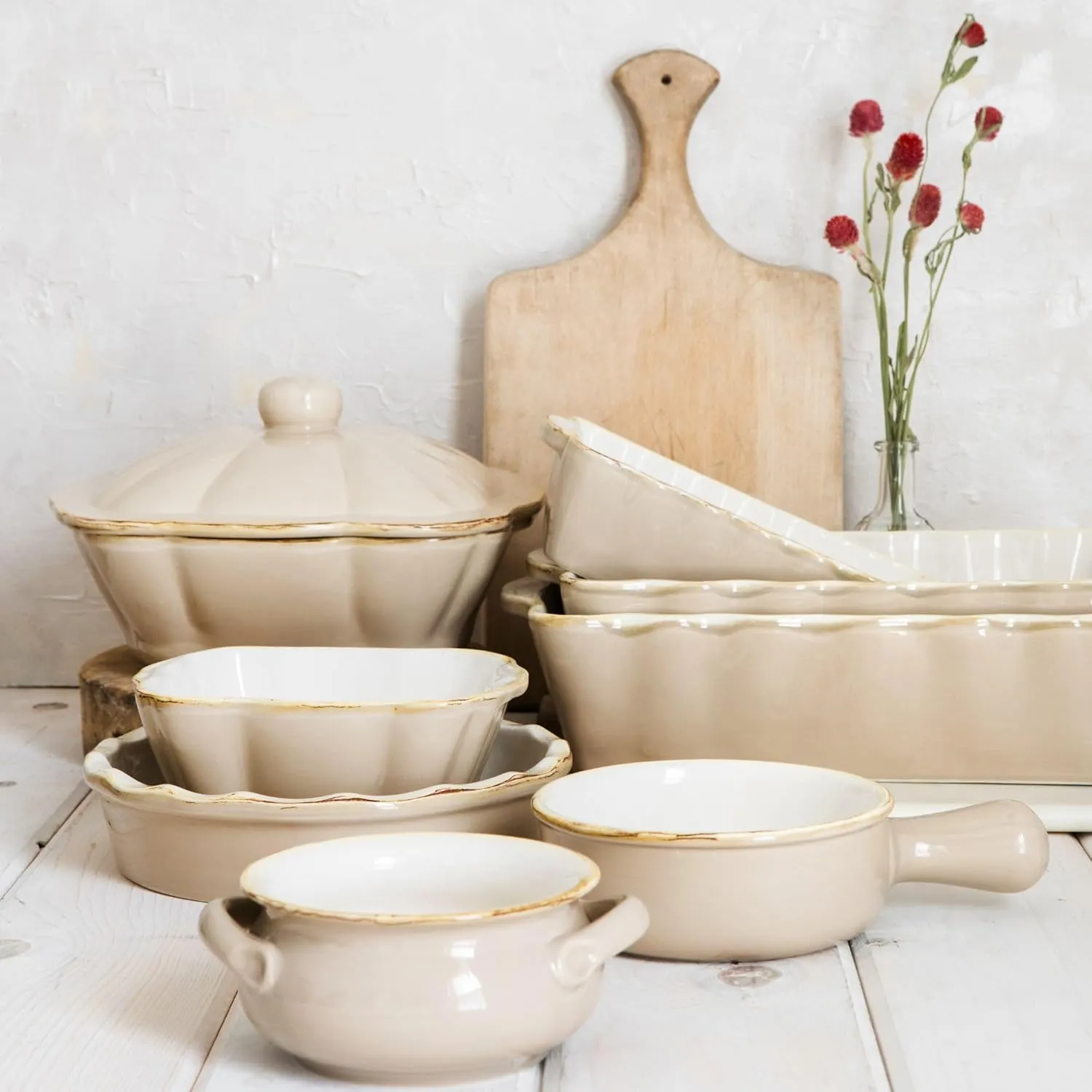 Vietri Bakers Cappuccino Pie Dish, Handmade Oven Baking Dish, Stoneware Serving Pan/Bakeware, 9"D x 2"H
