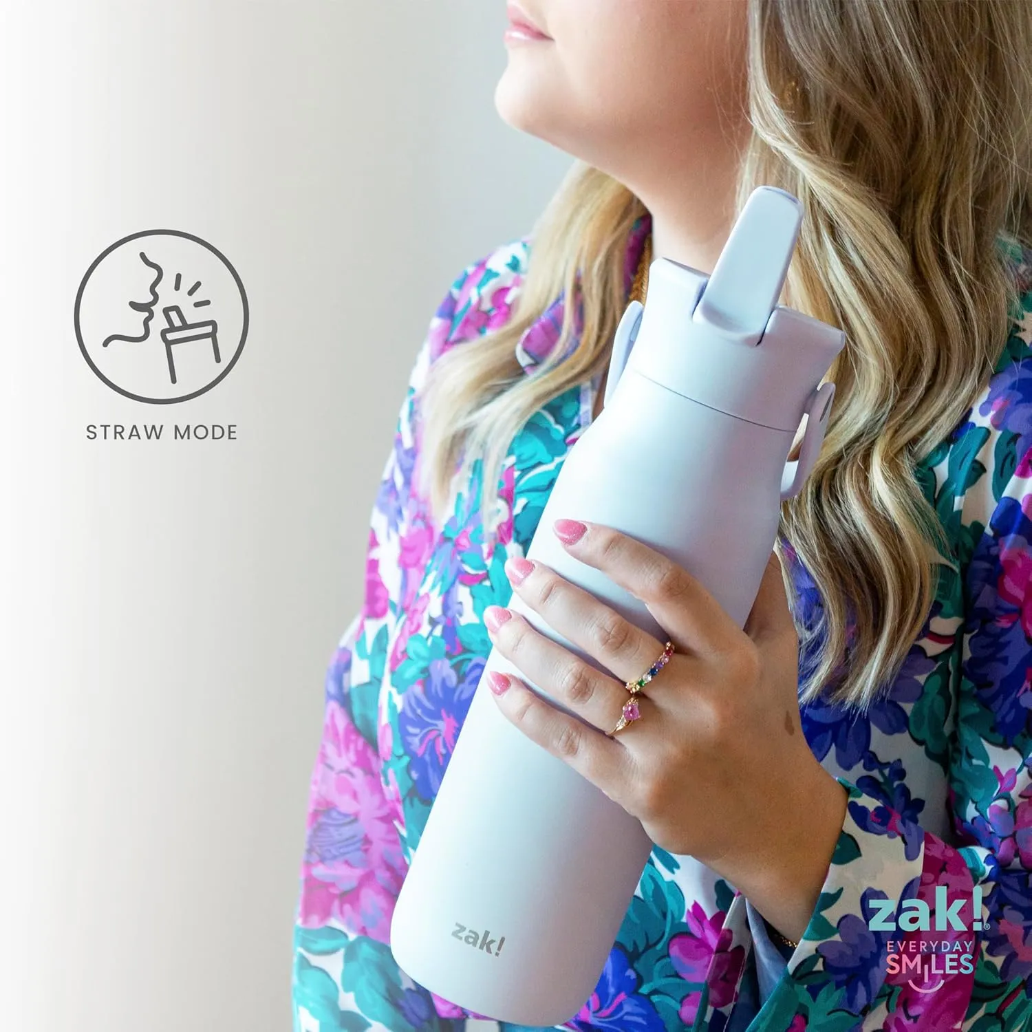 Zak Designs Disney Harmony Water Bottle for Travel or At Home, 32oz Stainless Steel is Leak-Proof When Closed and Vacuum Insulated with Straw Lid, Carry Handle, and 3D Artwork (Stitch)